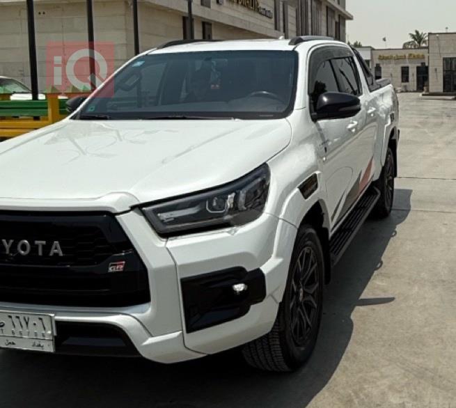 تويوتا هايلوكس